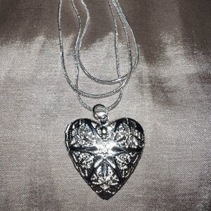 Heart Locket Necklace Silver Colored New